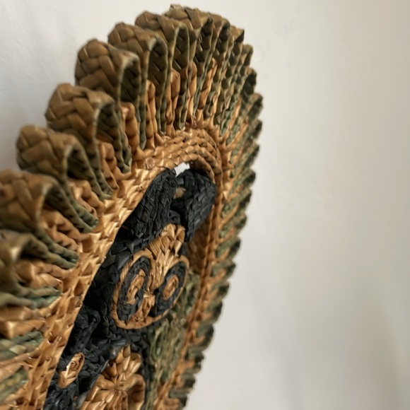 •| vintage trivet - Picture 8 of 8